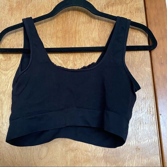 Black goth/emo Cropped Lace Bra Tank Top - Picture 3 of 4